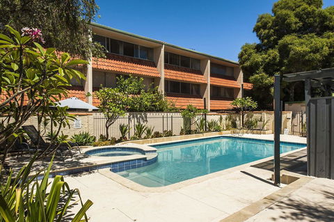 Rosalie 02 - Accommodation Cooktown 18