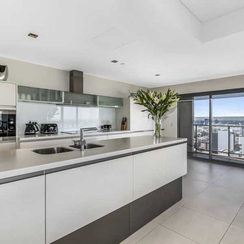 Astra Apartments Perth CBD - Accommodation Cooktown 2