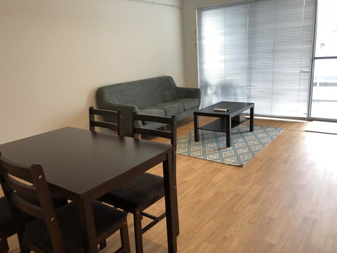 Apartment In Queens Park - Accommodation Cooktown 2