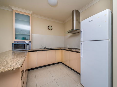 Seafront Unit 60 - Accommodation Cooktown 3