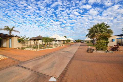 Osprey Holiday Village Unit 113 2 Bedroom - Accommodation Cooktown 18