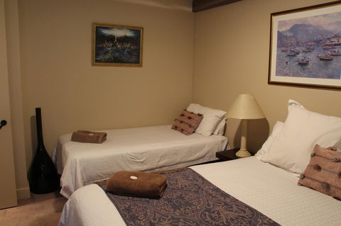 Scarborough - Oceanview 2 Bed, 2 Bathroom Apartment - Accommodation Cooktown 14