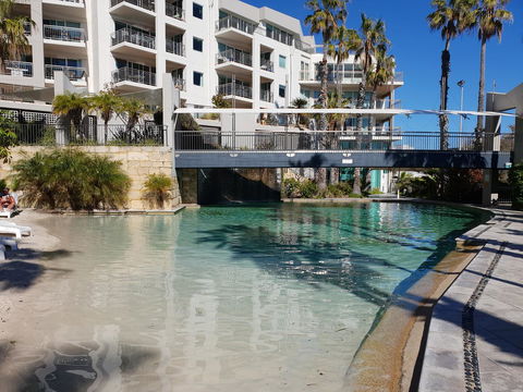Scarborough - Oceanview 2 Bed, 2 Bathroom Apartment - Accommodation Cooktown 8