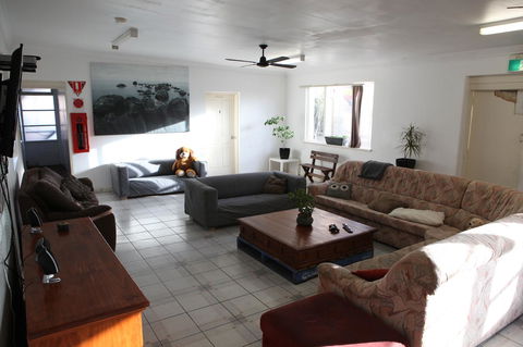 Perth Central Backpackers - Accommodation Cooktown 20