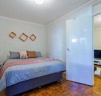 Fremantle Coastal Stay - 1 Bedroom Central Apartment - Accommodation Cooktown