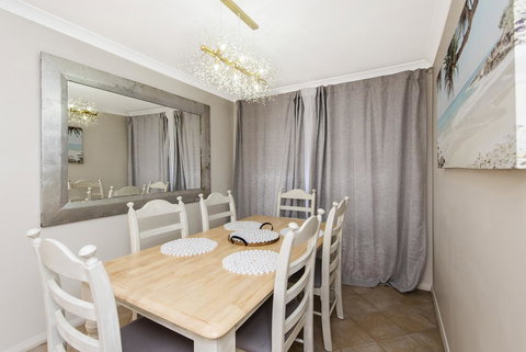 Scarborough Villa On Duke - Accommodation Cooktown 21