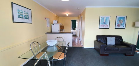 West Beach Lagoon 109 â€“ Amazing Location! - Accommodation Cooktown 3