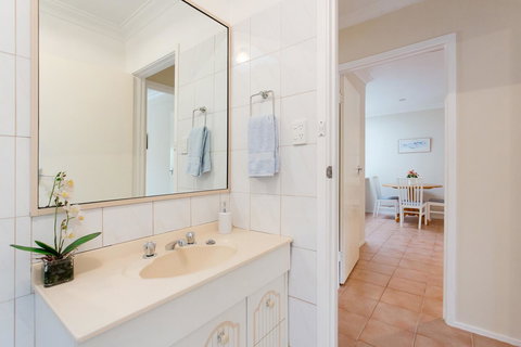Solhaven - Accommodation Cooktown 10