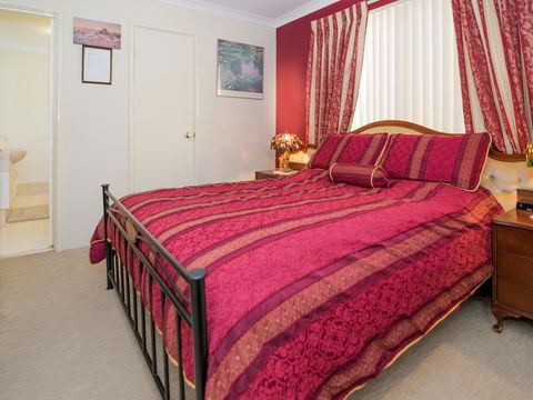 Ascot On Swan Bed & Breakfast - Accommodation Cooktown 2