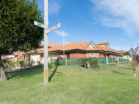 Ascot On Swan Bed & Breakfast - Accommodation Cooktown 10