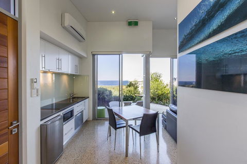 Aquatic Visions - Accommodation Cooktown 9