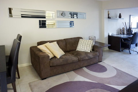Studio 4 - Ground Floor Fremantle Apartment - Accommodation Cooktown 6