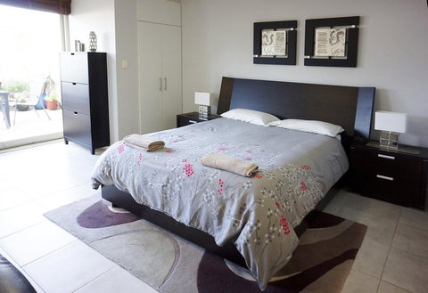 Studio 4 - Ground Floor Fremantle Apartment - Accommodation Cooktown 0