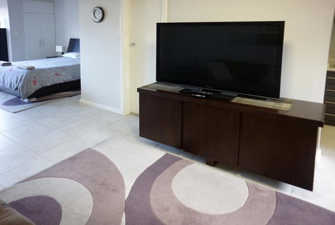 Studio 4 - Ground Floor Fremantle Apartment - Accommodation Cooktown 4