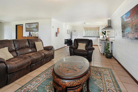 Harvey Farm Lodge - Accommodation Cooktown 17