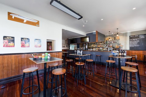 Customs House Hotel - Accommodation Cooktown 25