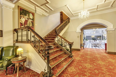 Hadley\'s Orient Hotel - Accommodation Cooktown 11