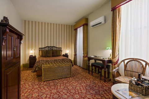 Hadley\'s Orient Hotel - Accommodation Cooktown 31