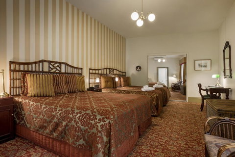 Hadley\'s Orient Hotel - Accommodation Cooktown 21