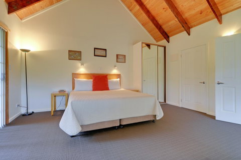 Aloft Boutique Accommodation - Accommodation Cooktown 15