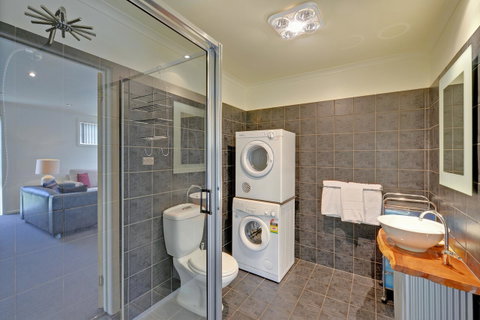 Aloft Boutique Accommodation - Accommodation Cooktown 16