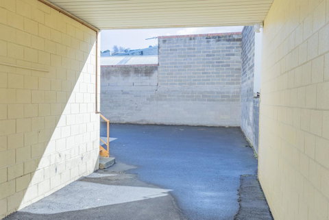 4 Bedroom House - Hobart CBD - Free Parking - Free WIFI - Accommodation Cooktown 26
