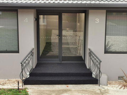 Youngtown Executive Apartments - 2BR Included, Free Parking & Wifi, Sofa Bed & Cot Fee Applies - Accommodation Cooktown 14