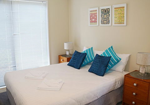 Banksy's By The Bay - Accommodation Cooktown 11