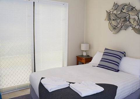 Banksy's By The Bay - Accommodation Cooktown 10