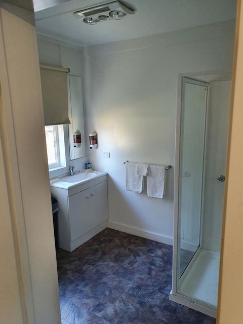 Seven Mile Beach Cabin And Caravan Park - Accommodation Cooktown 15