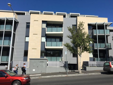 Hobart Inner City Apartment - Accommodation Cooktown 0
