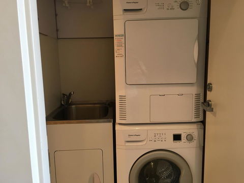Hobart Inner City Apartment - Accommodation Cooktown 12