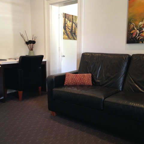 Auldington Hotel - Accommodation Cooktown 43