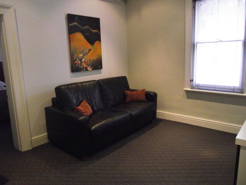 Auldington Hotel - Accommodation Cooktown 34