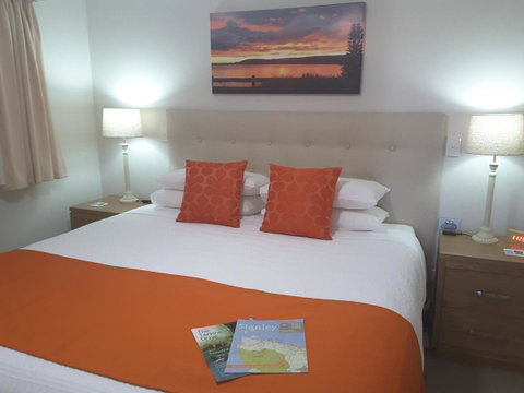 On The Terrace - Accommodation Cooktown 38