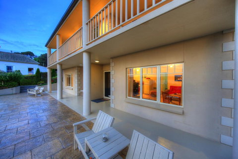 On The Terrace - Accommodation Cooktown 44