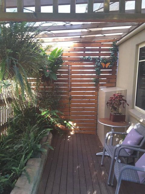 On The Terrace - Accommodation Cooktown 9