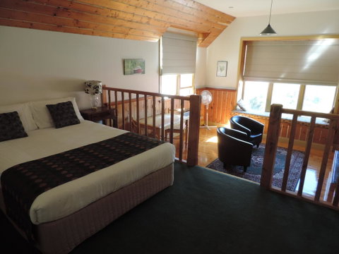 Bushman's Cafe - Accommodation Cooktown 12