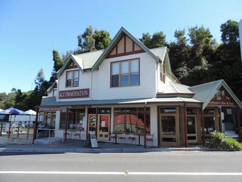 Bushman's Cafe - Accommodation Cooktown 9