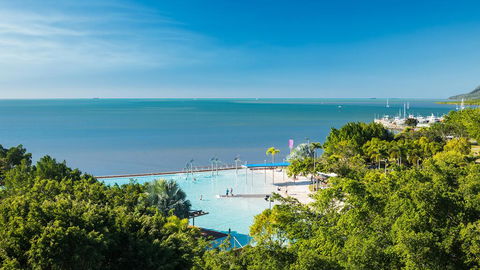 Oaks Cairns Hotel - Accommodation Cooktown 1