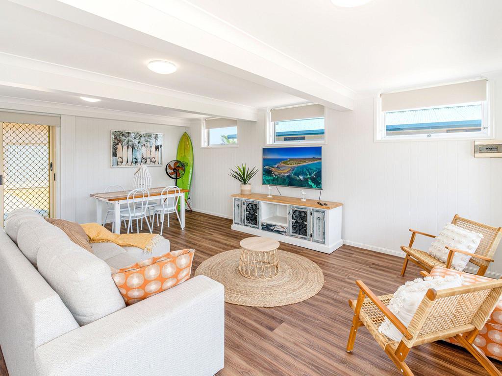 Brooms Head NSW Accommodation Cooktown