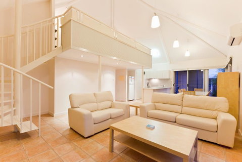 Osprey Holiday Village Unit 105 - Tranquil 3 Bedroom Holiday Villa With A Pool In The Complex - Accommodation Cooktown 0