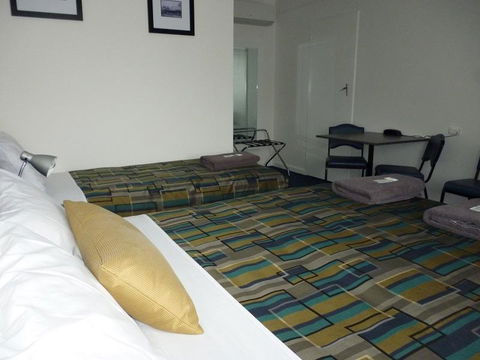 Otway Gate Motel - Accommodation Cooktown 0