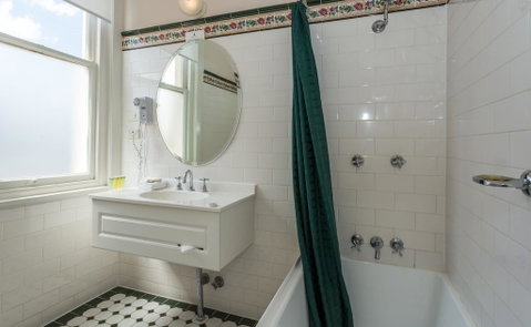 Palais Royale - Accommodation Cooktown 2
