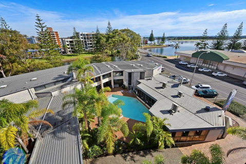 Palm Court Motor Inn - Accommodation Cooktown 2