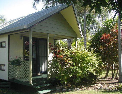Palm View Holiday Apartments - Accommodation Cooktown 2