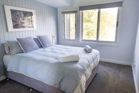 Pandanas Apartments 15A - Mollymook Beach - Accommodation Cooktown 1