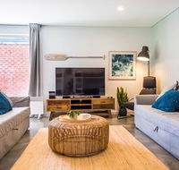 Pandanas Apartments 17B - Mollymook Beach - Accommodation Cooktown