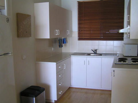 Park Towers Holiday Units - Accommodation Cooktown 3