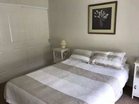 Peaceful, Relaxing With Amazing Water Views - Accommodation Cooktown 2